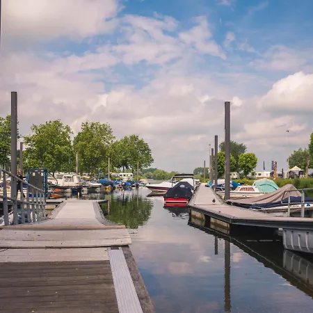 Holiday Home Marinapark Bad Nederrijn-2 *